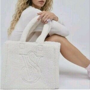 EUC Victoria's Secret Shelby Getaway shearling very warm large tote bag white